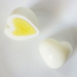 tableart_heart-shaped-egg