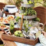 tableart_party-with-tacos-and-mojito