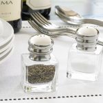 tableart_salt-and-pepper-etiquette